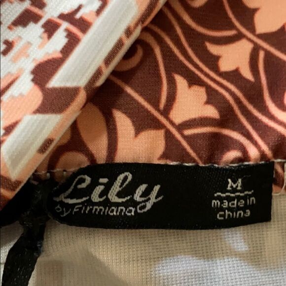 Lily by Firmiana stretch top - Picture 6 of 7